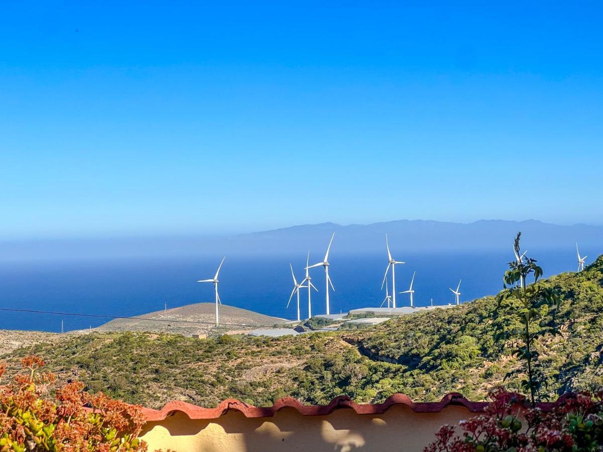 Vila Exquisite Rural House With Garden, Pool And Sea Views Arico Viejo Exteriér fotografie