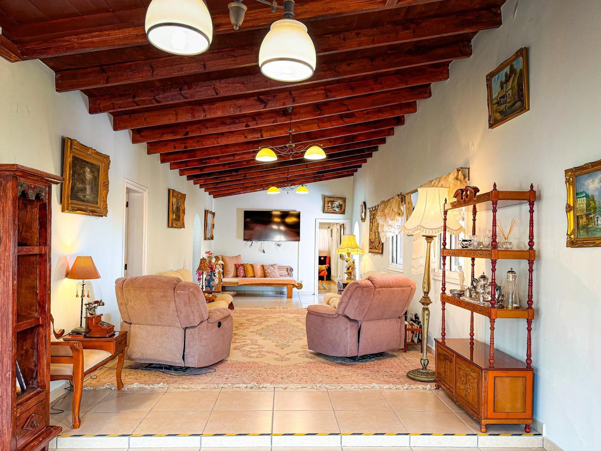 Vila Exquisite Rural House With Garden, Pool And Sea Views Arico Viejo Exteriér fotografie